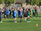 S.K.N.W.K.-ers tijdens Penaltybokaal Schouwen-Duiveland (bij s.v. Duiveland) (94/160)